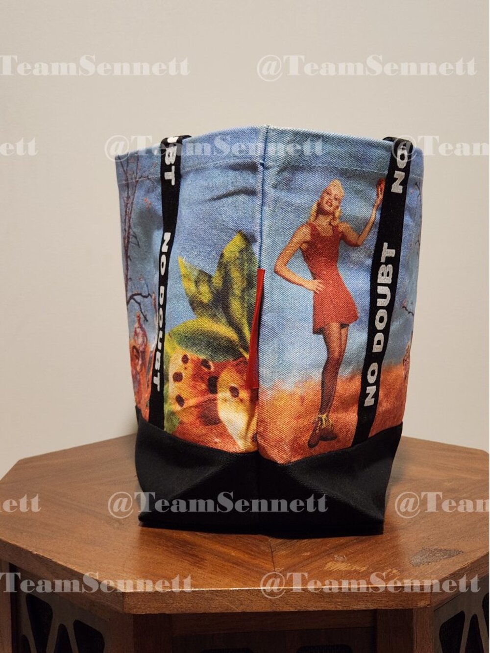 No Doubt Tragic Kingdom Tote Bag / Sphere Las Vegas Residency 2026 - Picture 2 of 7